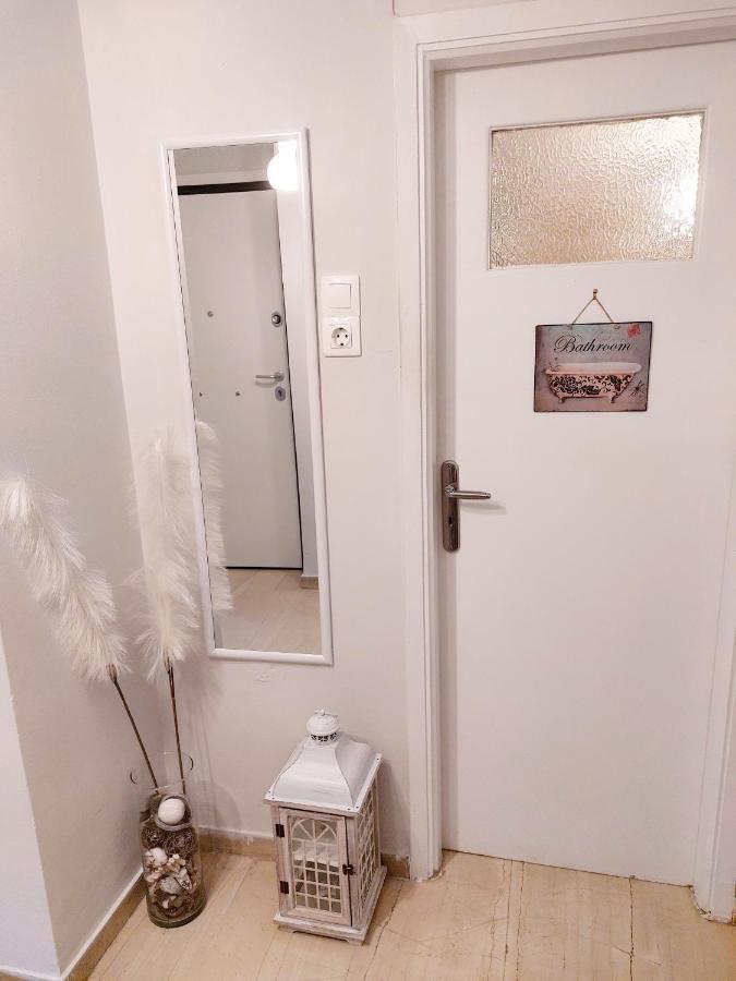 Appartamento Fairytale House Atene Esterno foto